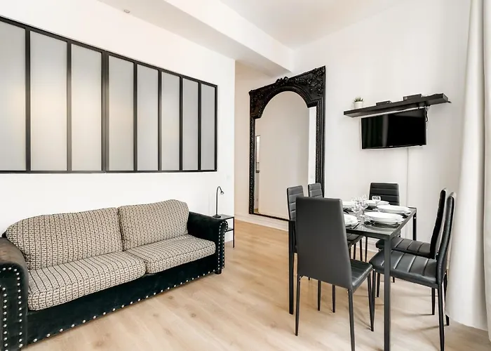 Chic Apartment - 2Br-5P - Boulevard Saint-Germain